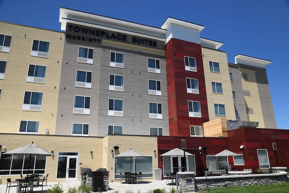 Towneplace Suites Kansas City At Briarcliff 3/45