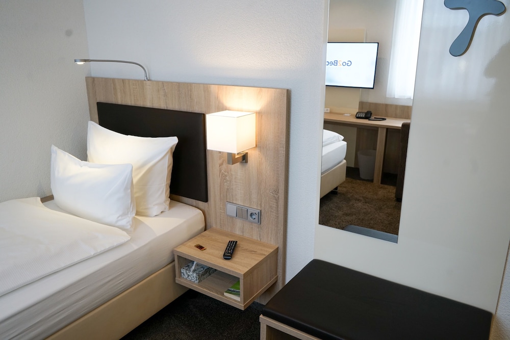 Hotel Go2Bed Weil Basel 7/22
