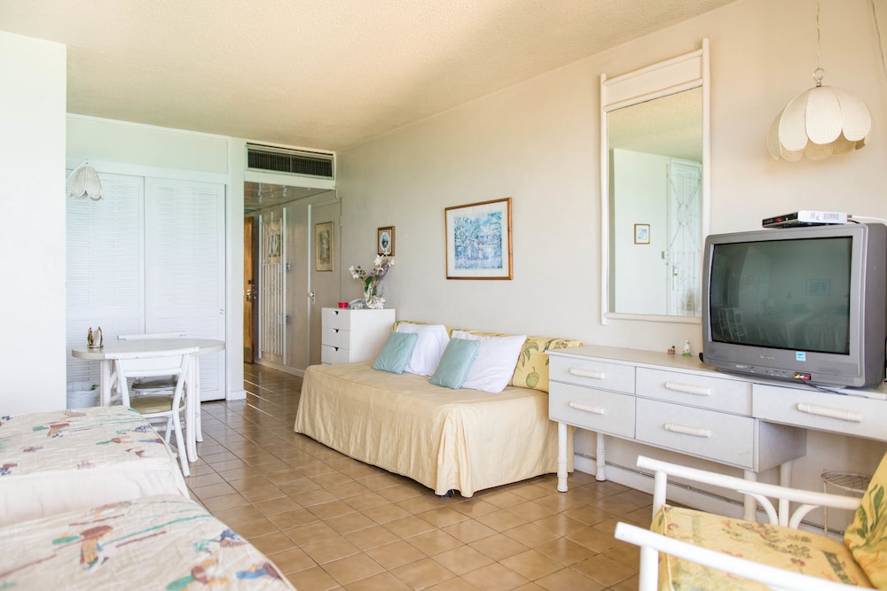 Sea Shell Beach Studio 32/50