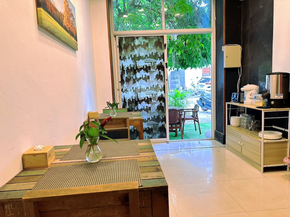 Hotel Baya Patong Beach 56/65