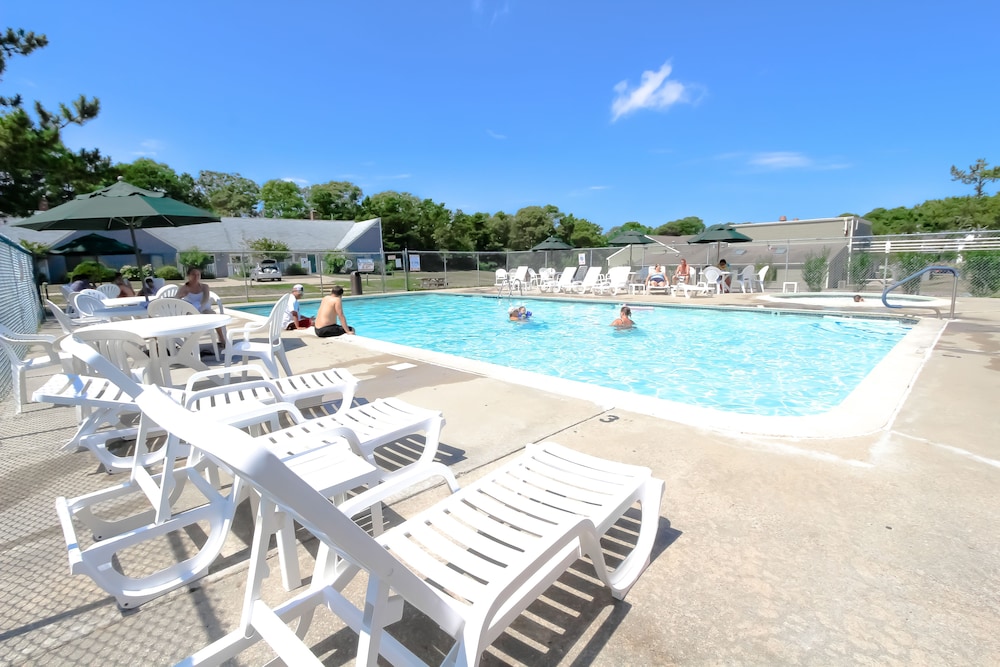 Brewster Green Resort, a VRI resort 43/50