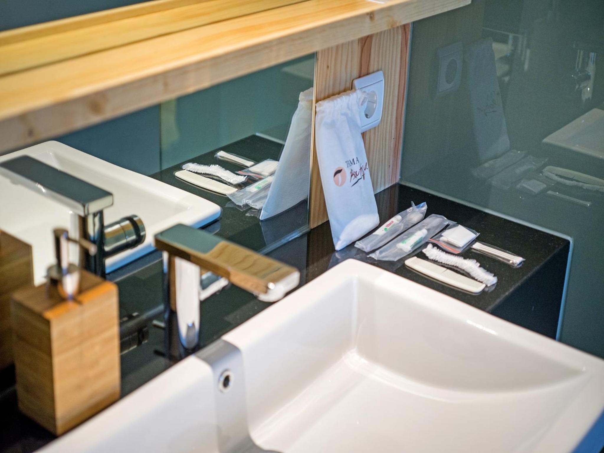 غرفة ديلوكس بسرير مزدوج بشرفة، Tama Boutique Hotel 10/10