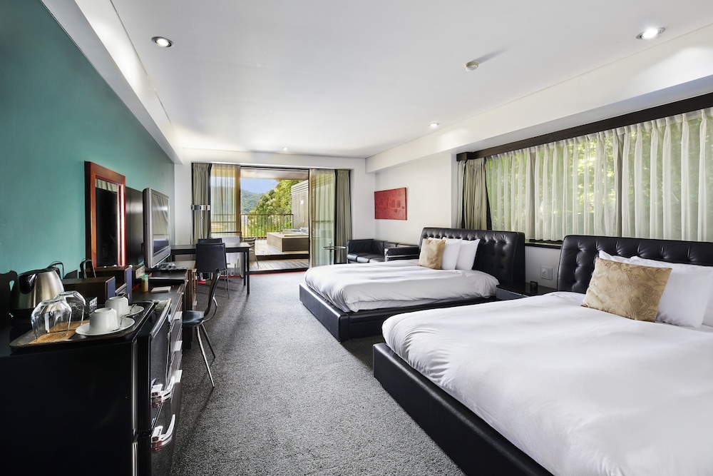 Relax Resort Hotel 12/50