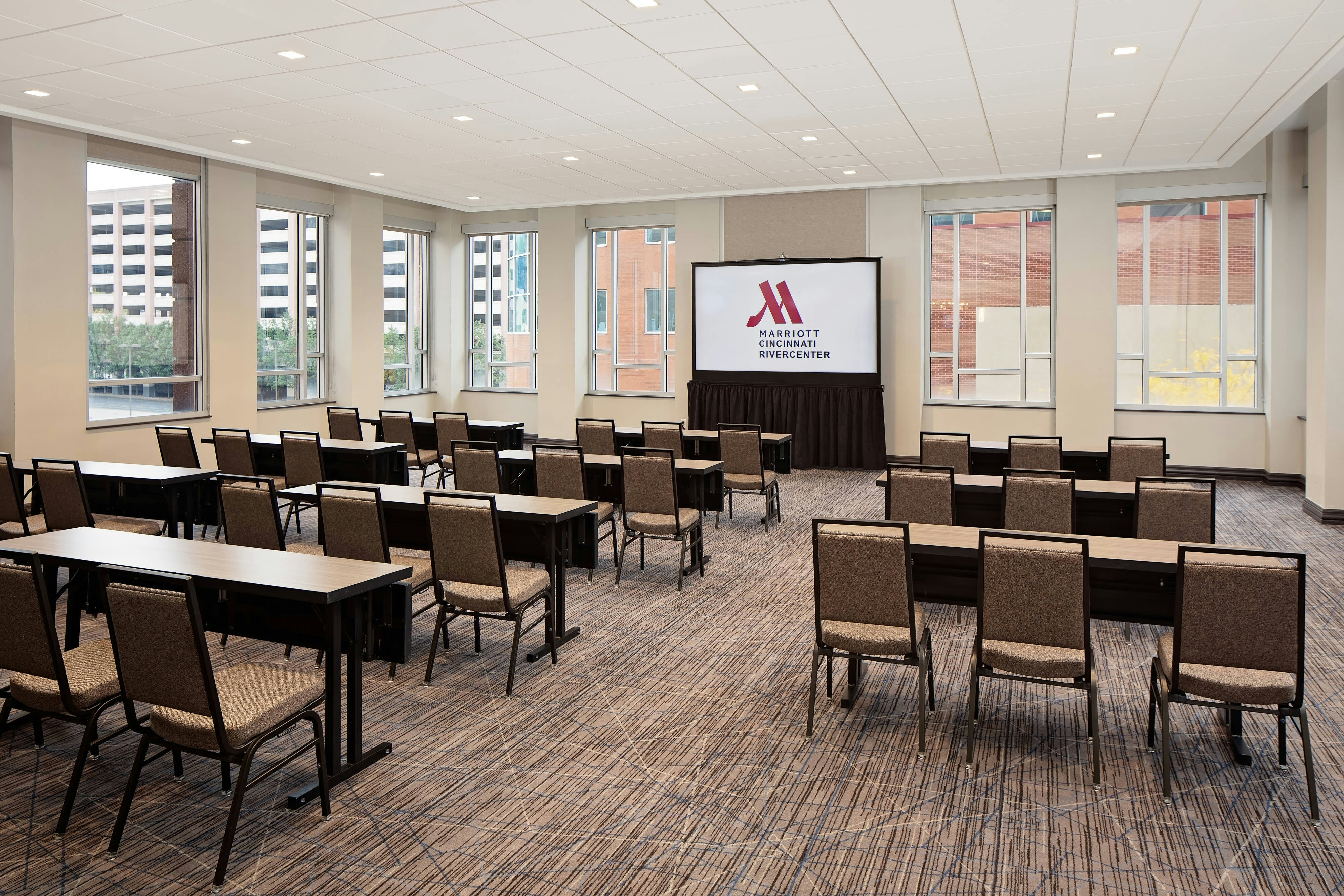 Marriott Cincinnati Rivercenter 29/37