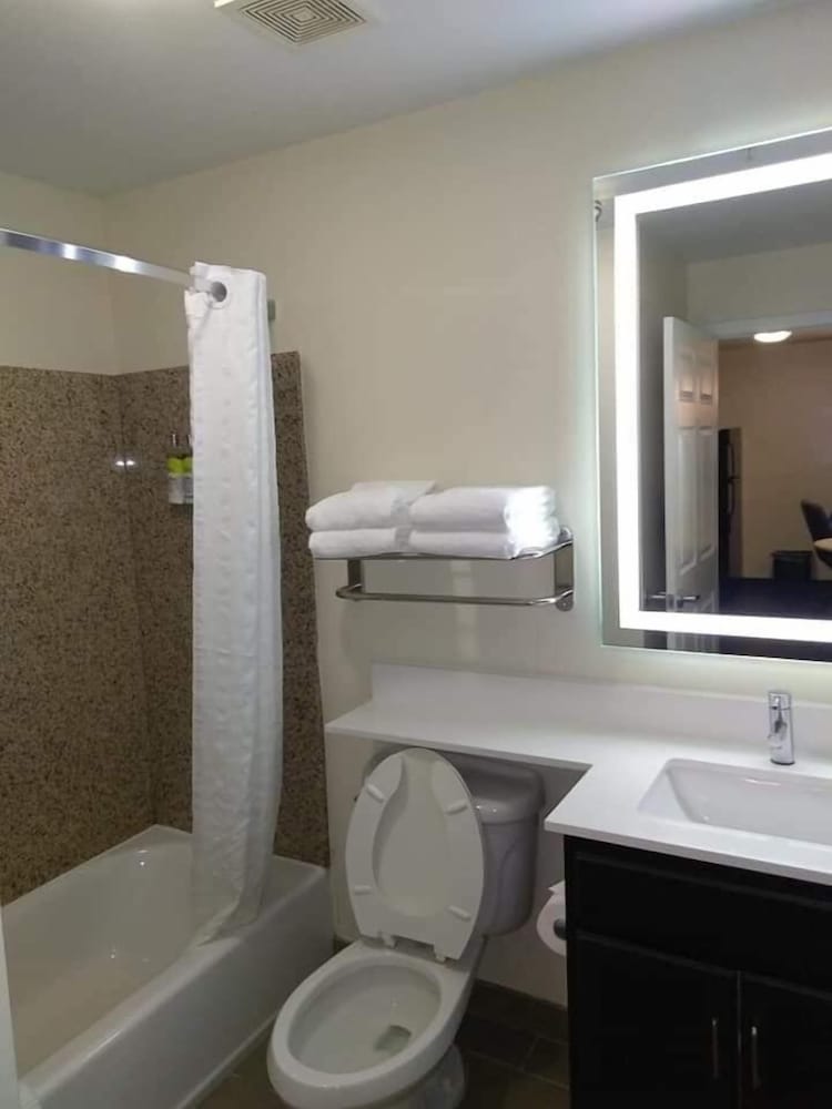 Candlewood Suites Houston Medical Center 11/72