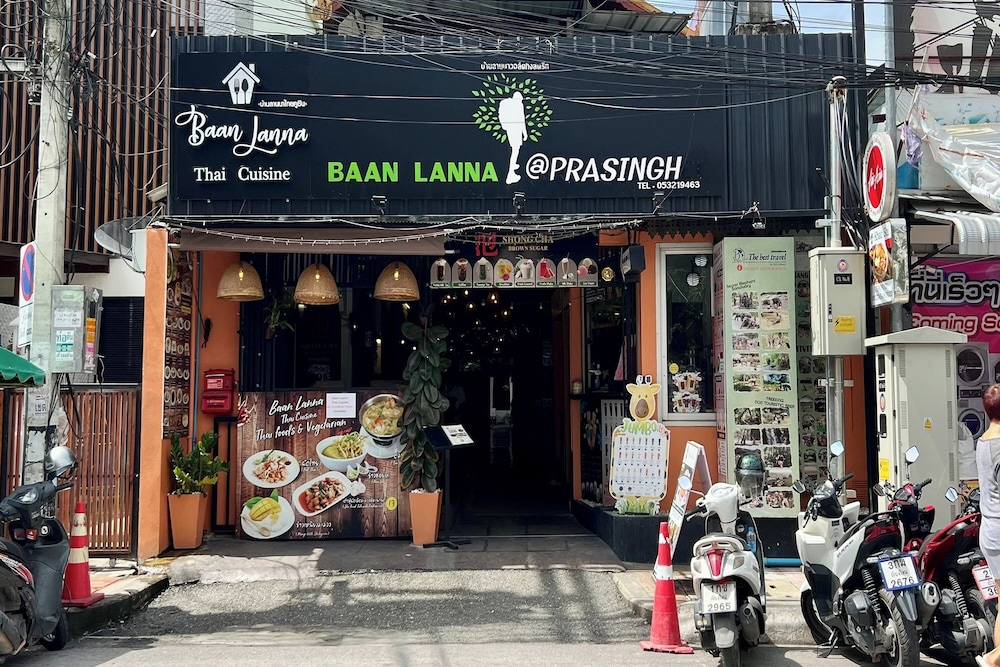 Baan Lanna At Phrasingh 2/54