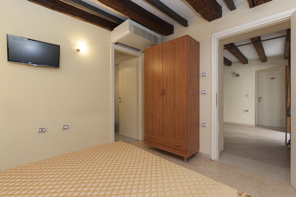Casa Del Melograno 50/71