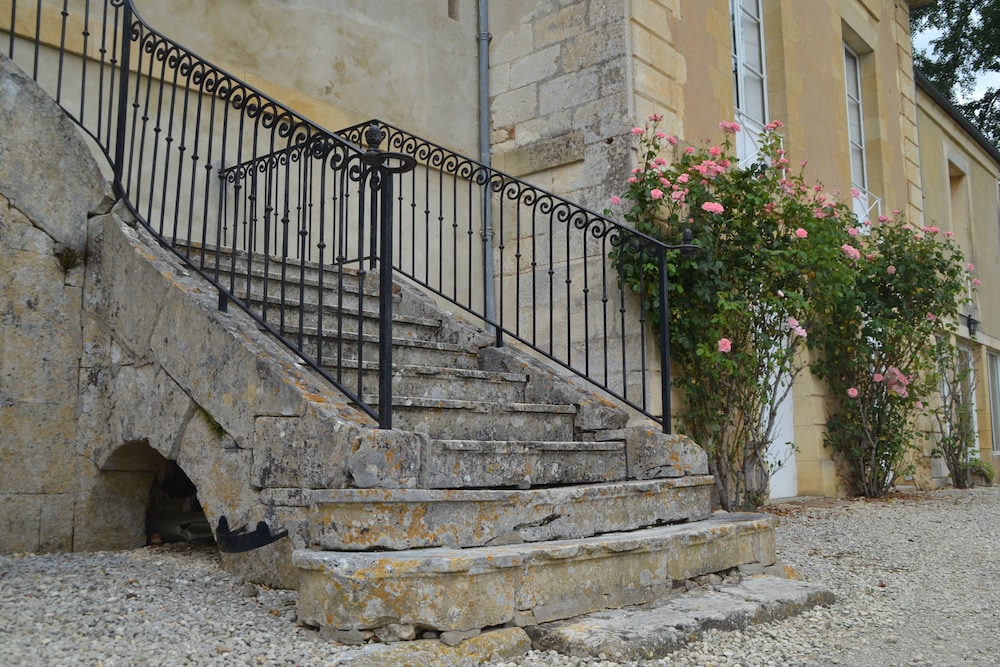 Chateau Les Merles 40/49