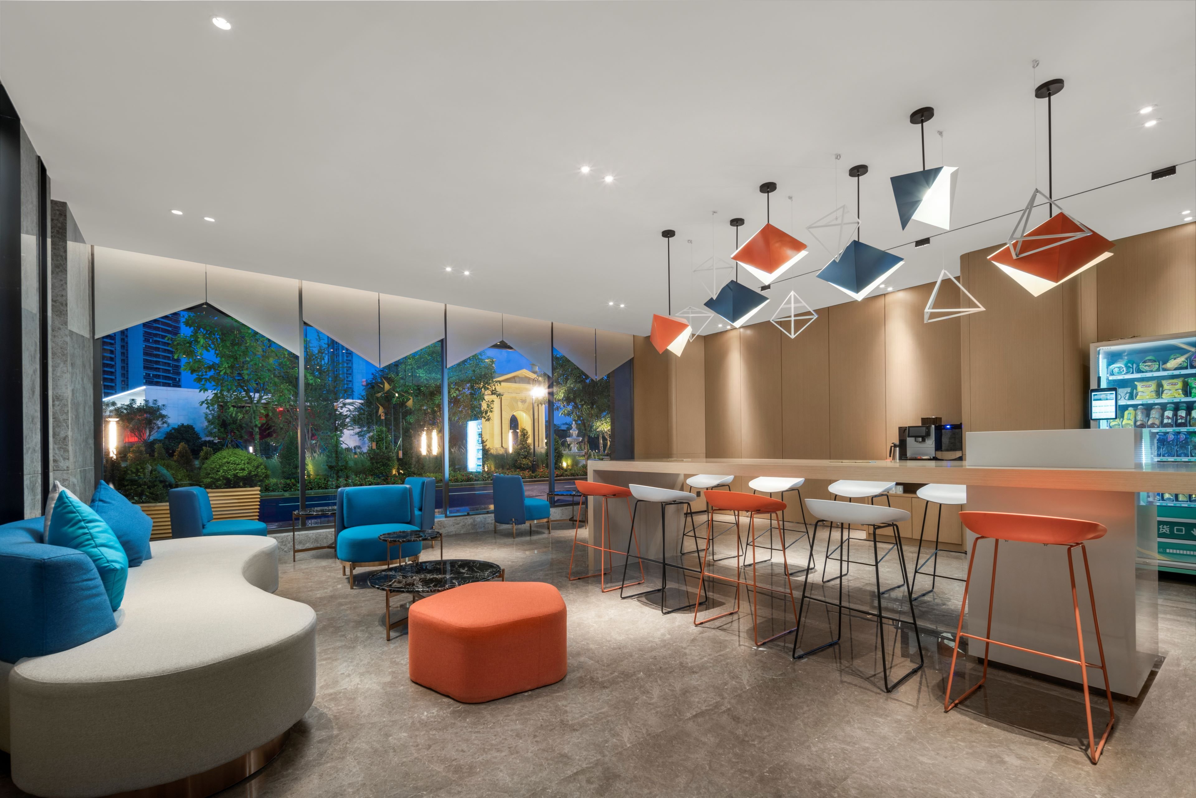 Holiday Inn Express Guangzhou Panyu 20/40