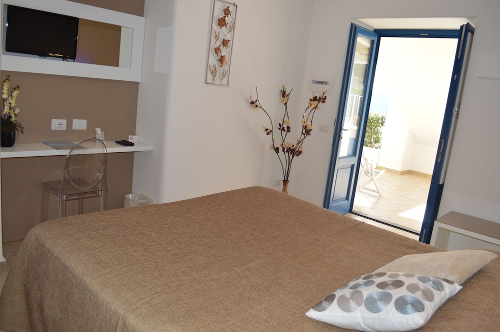 'A Alera Room And Breakfast 9/50