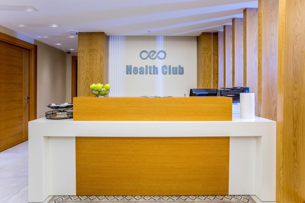 Bof Hotels Ceo Suites 9/73