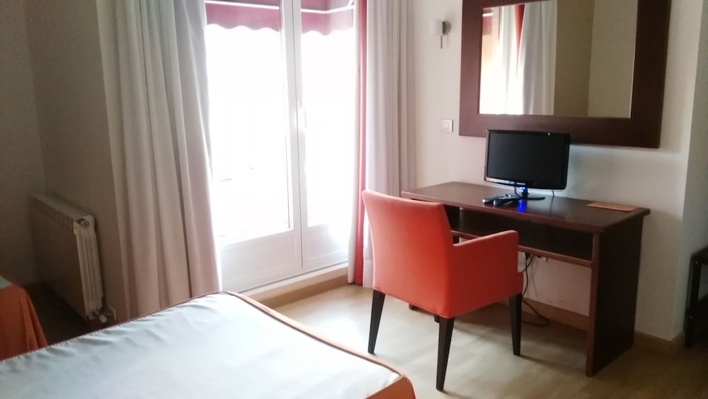 Hotel Alfageme 6/49