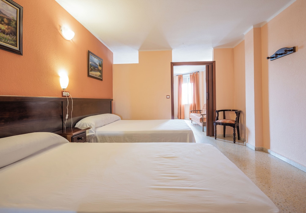 Hotel Velis 5/50