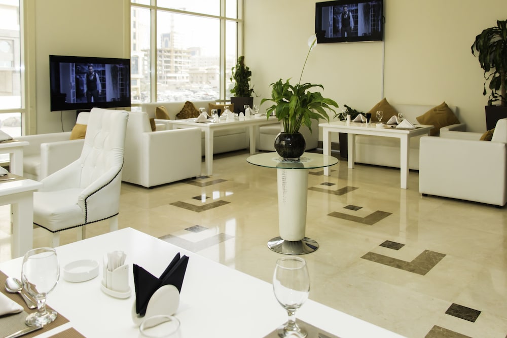 The Royal Riviera Hotel Doha 41/50