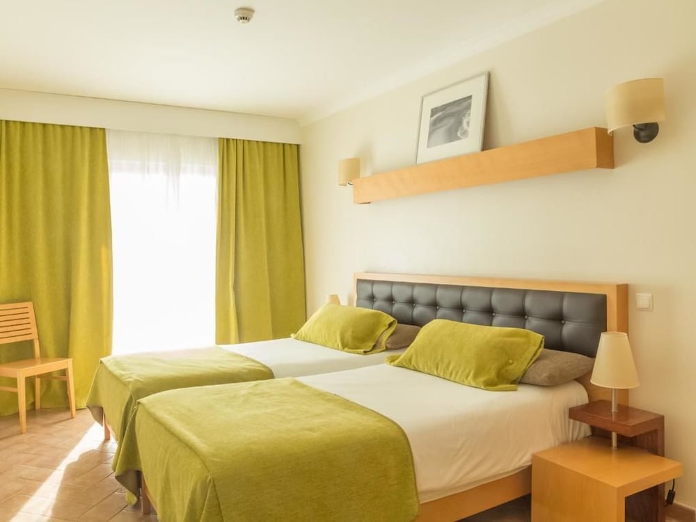 1 BEDROOM, APARTMENT, BALCONY, GROUND FLOOR