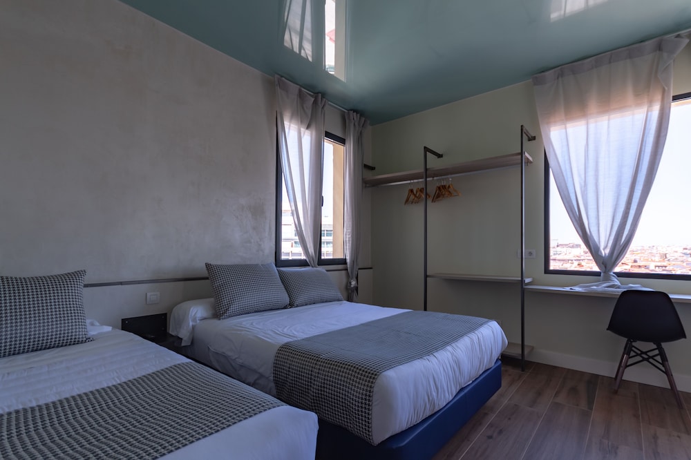 Hostal Charlotte 15/66