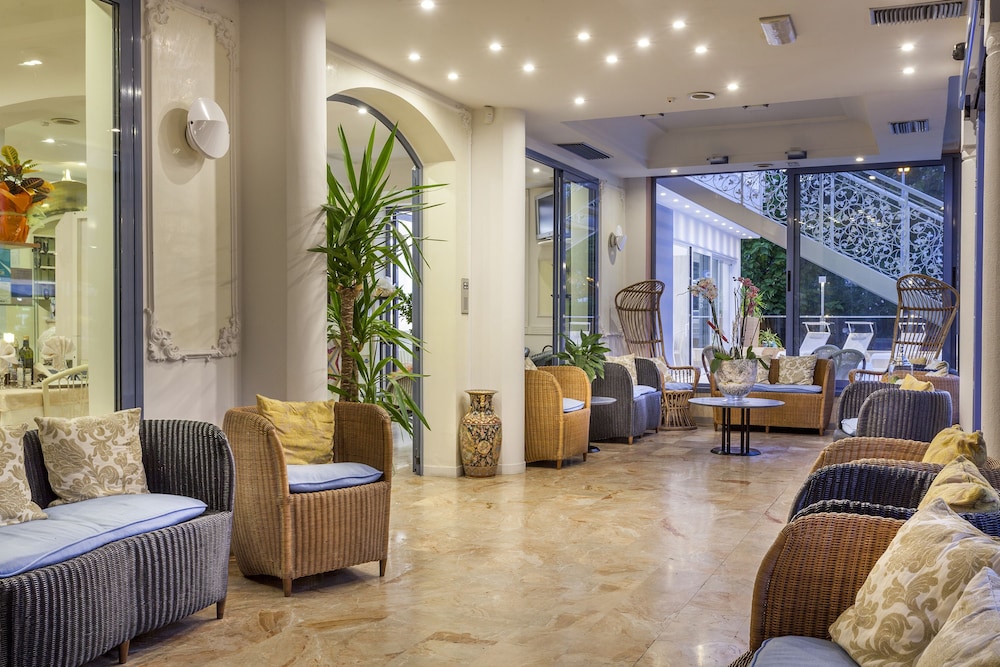 Hotel Royal 34/50