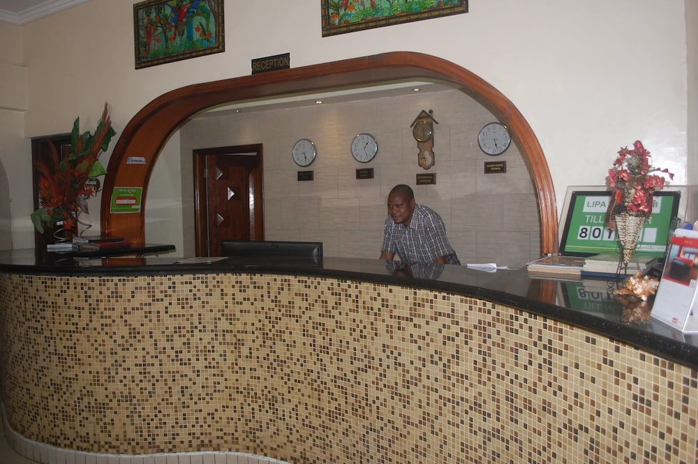 Regency Park Hotel Mombasa 8/42