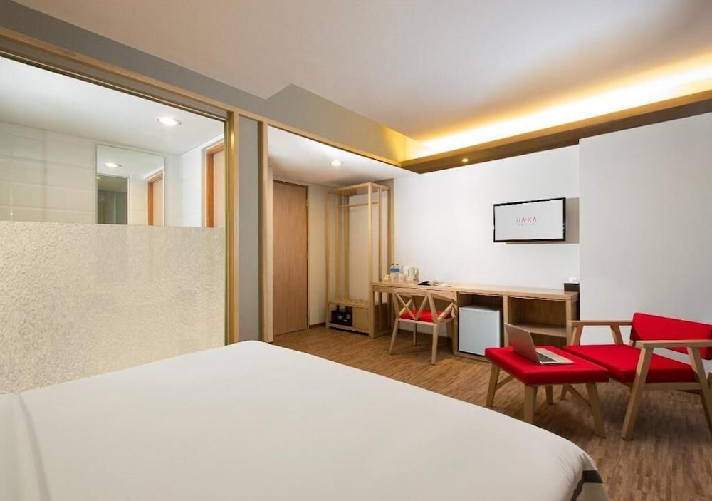 Up-Peak Hotel Simpang Lima Semarang Powered by Archipelago 13/33