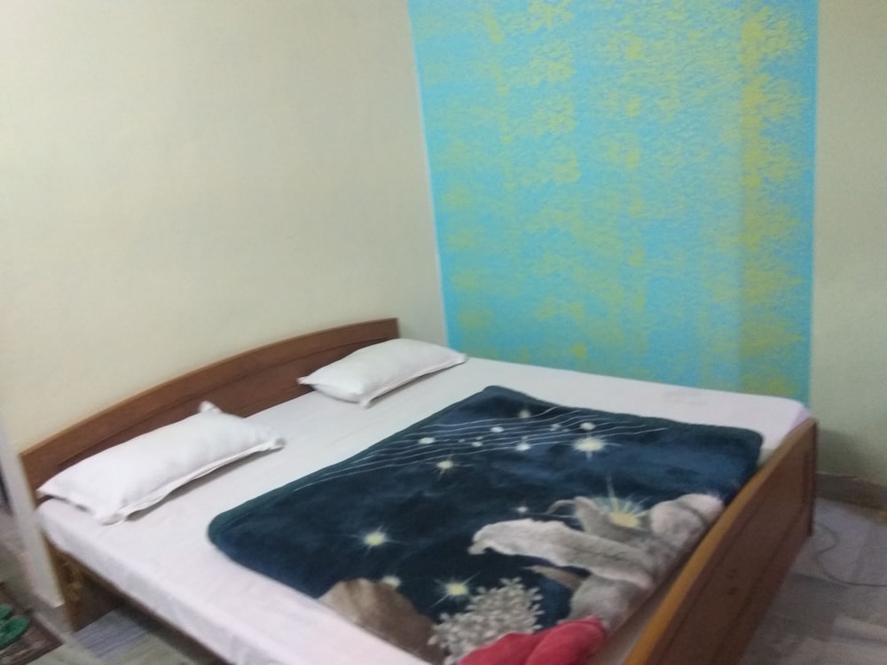 Hotel Ganga Kripa 21/37