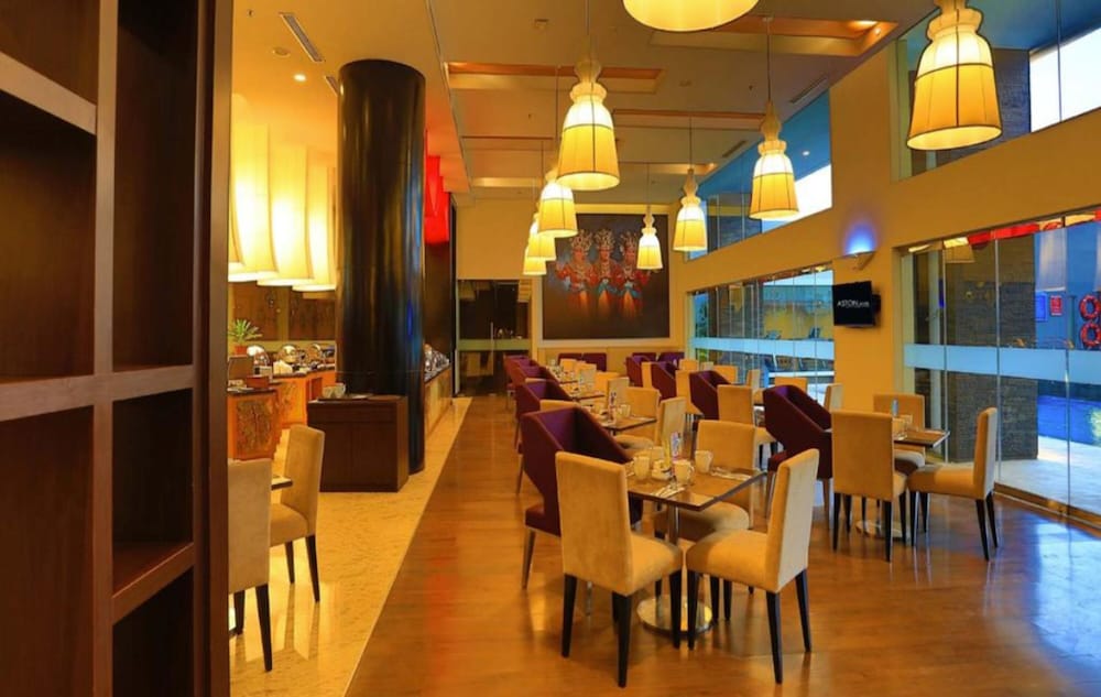 Aston Jambi Hotel & Conference Center 91/105