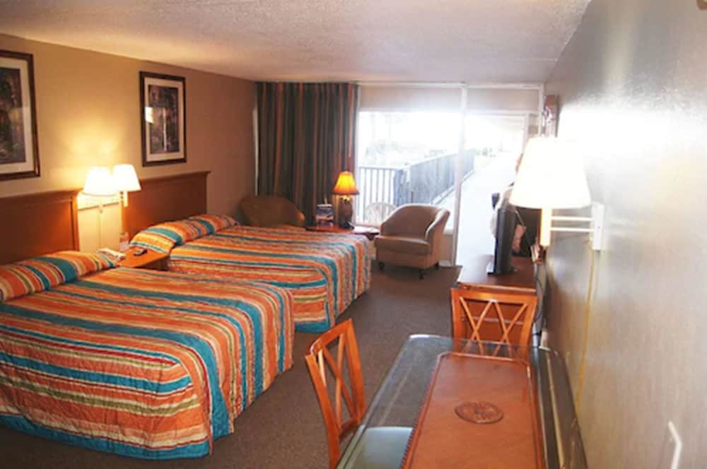 The Oceanfront Viking Motel 11/40