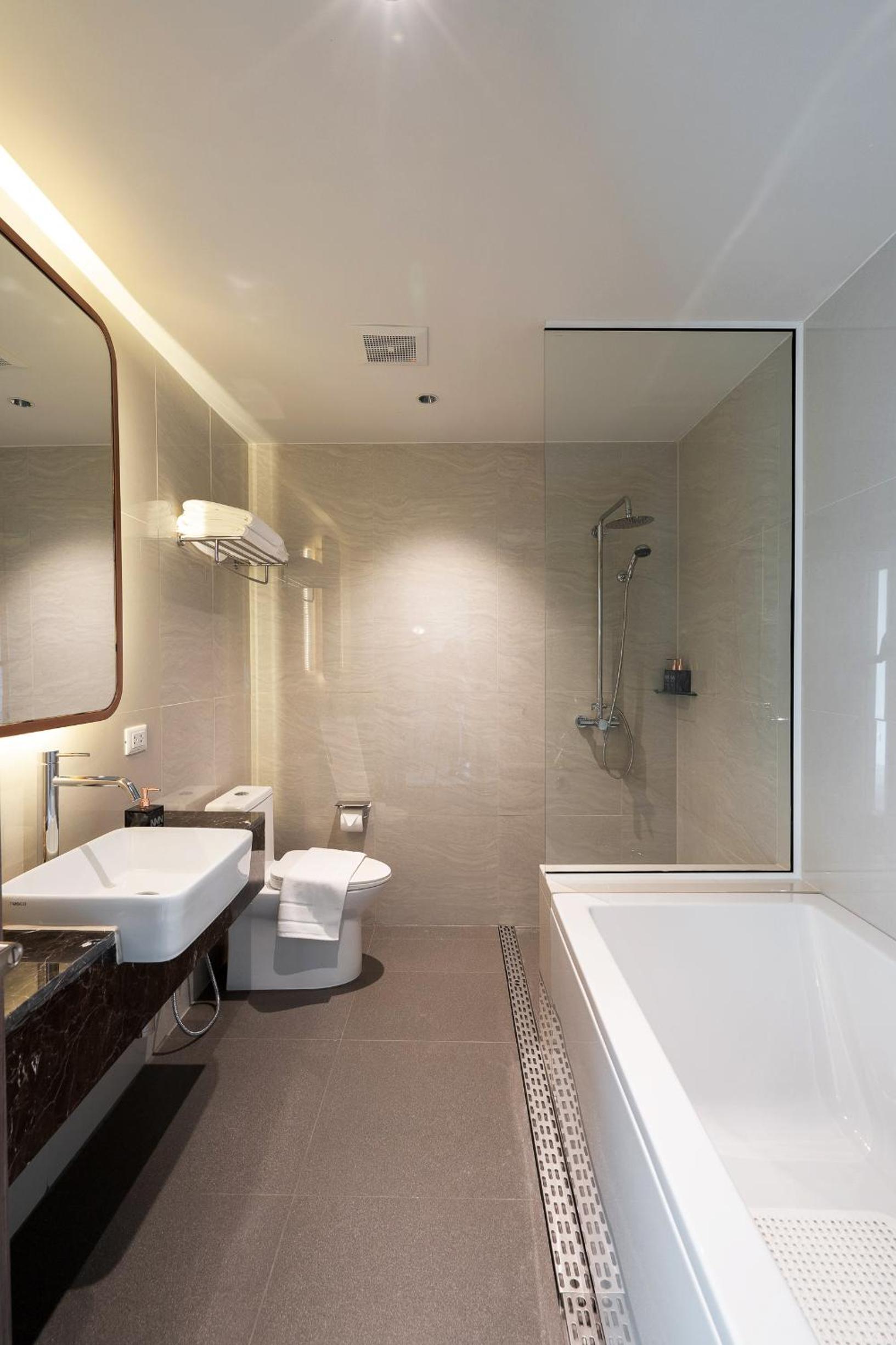 Nimano Suites 41/44