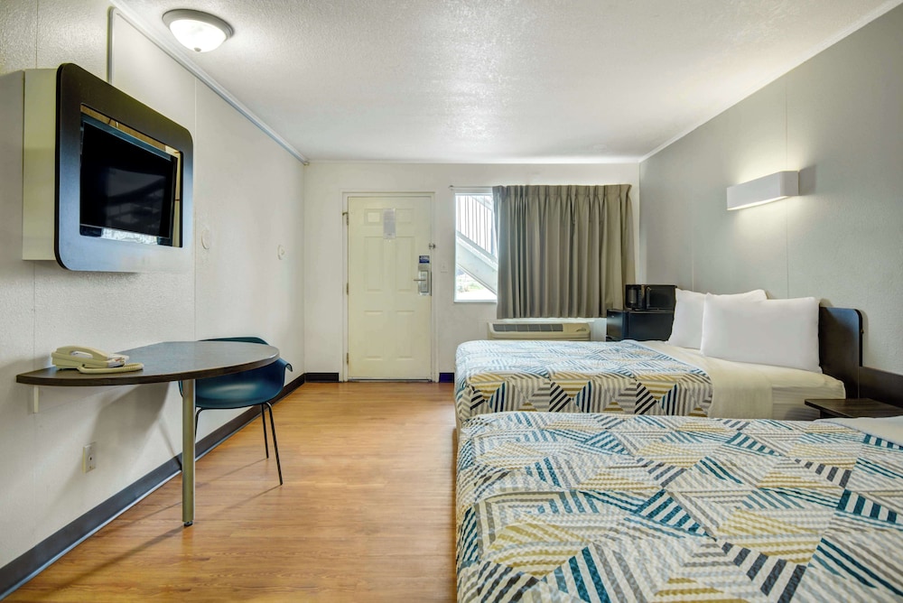 Motel6 Lima, OH 22/56
