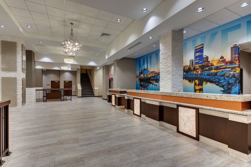 Drury Plaza Hotel Milwaukee Downtown 4/50
