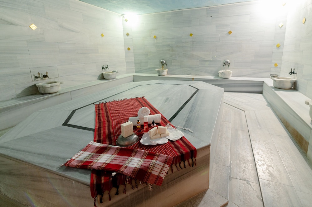 Grand Hotel Derin 5/50