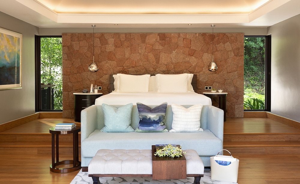 Villa, King Bed, Garden View, Private Pool, Hill Side