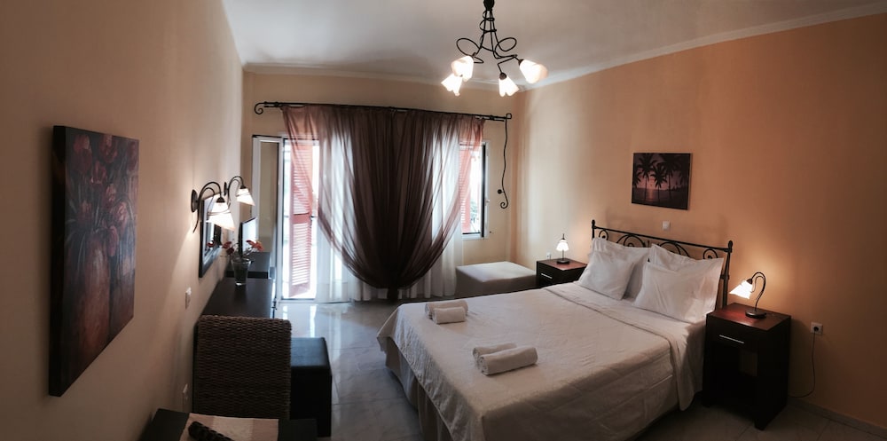 KOSTIS VILLAS 35/70