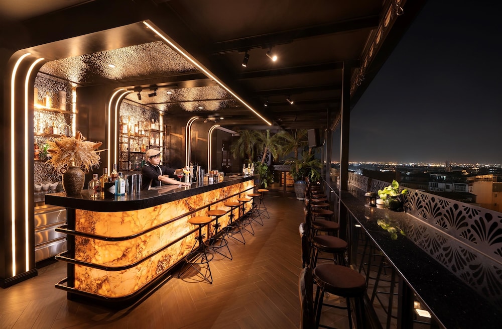 La Mejor Indochine Hotel 6/50