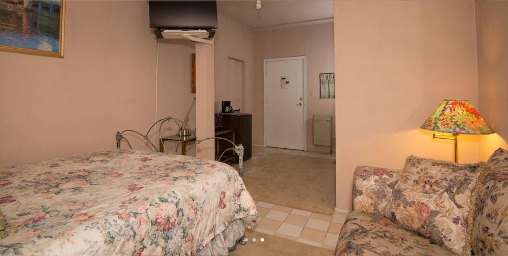 River View Garden Resort 22/68