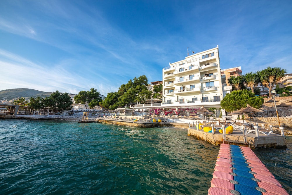 JAROAL HOTEL 9/64