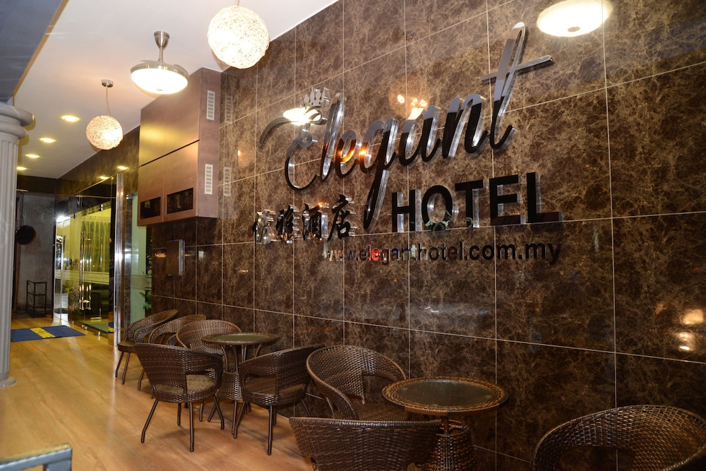 Elegant Hotel 34/45