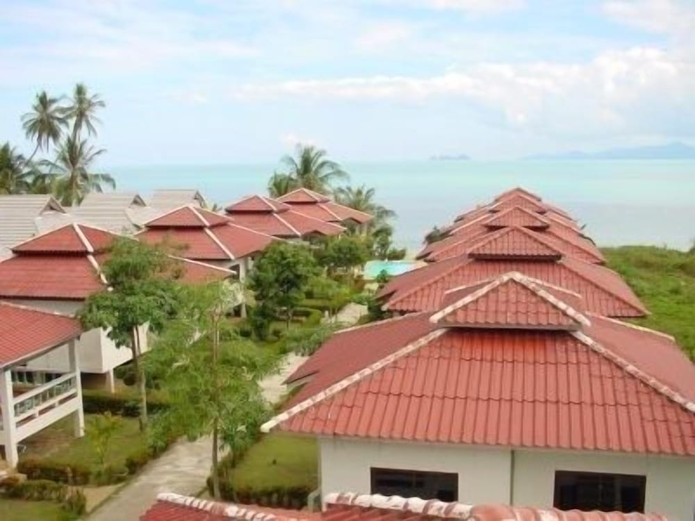 Bang Po Sunrise 2 Resort 6/15