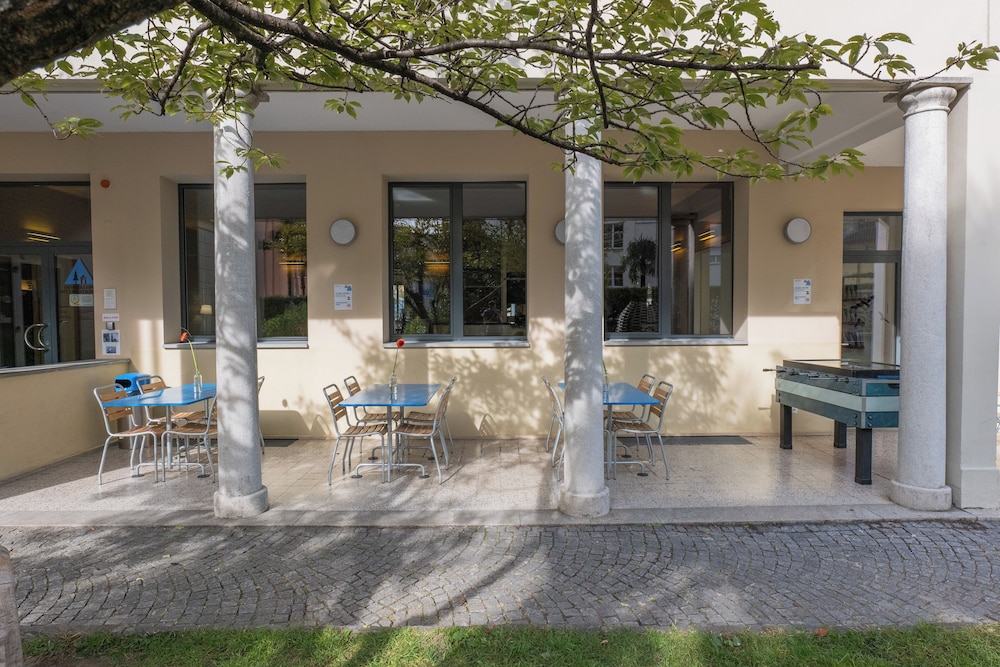 Youth Hostel Locarno 5/50