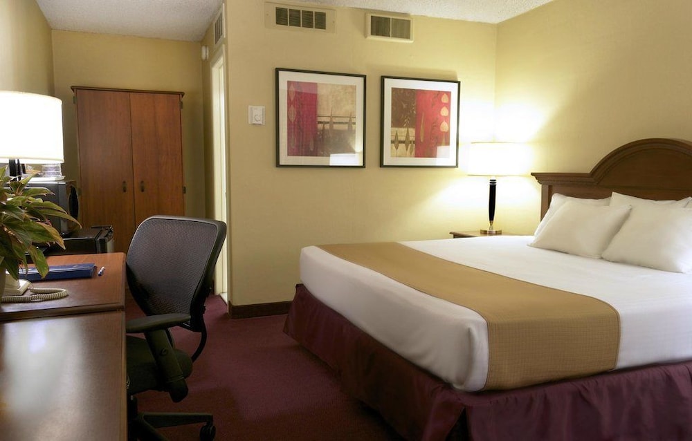 West Gate Inn Nyack Formerly Best Western Nyack On Hudson 24/63