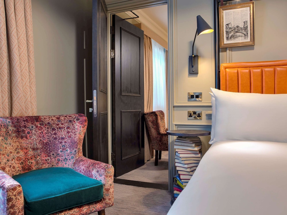 Mercure Oxford Eastgate Hotel 24/69