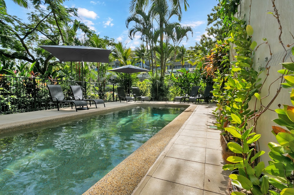 Port Douglas Apartments 5/67