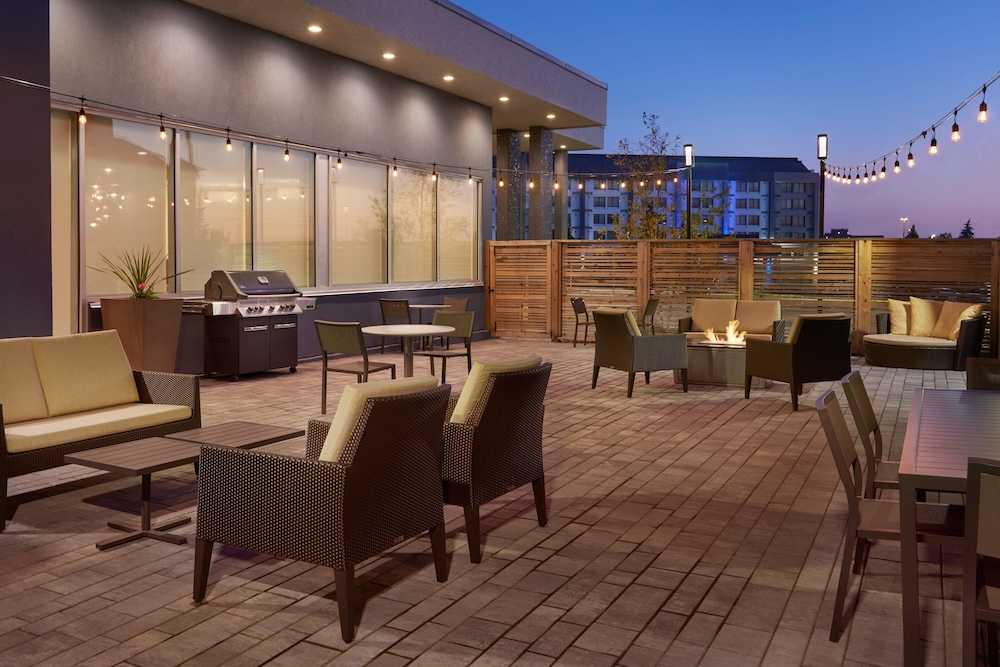 Residence Inn by Marriott Toronto Mississauga Southwest 22/25