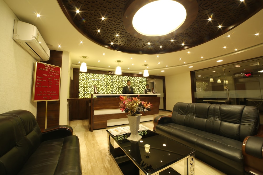 Hotel Grandpragati 25/28