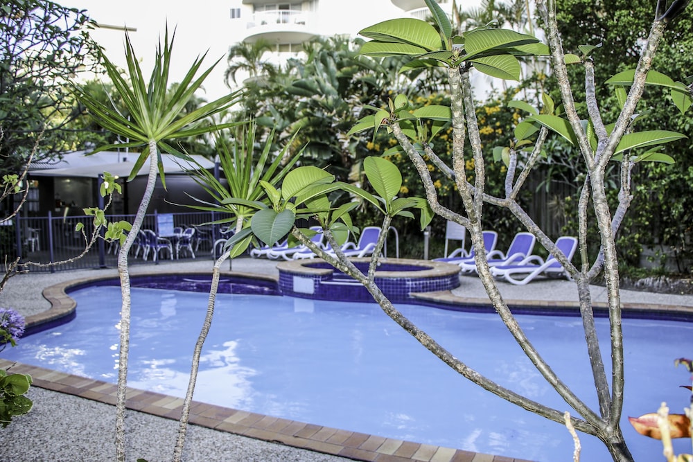 Surfers Beach Holiday Apartments 42/45