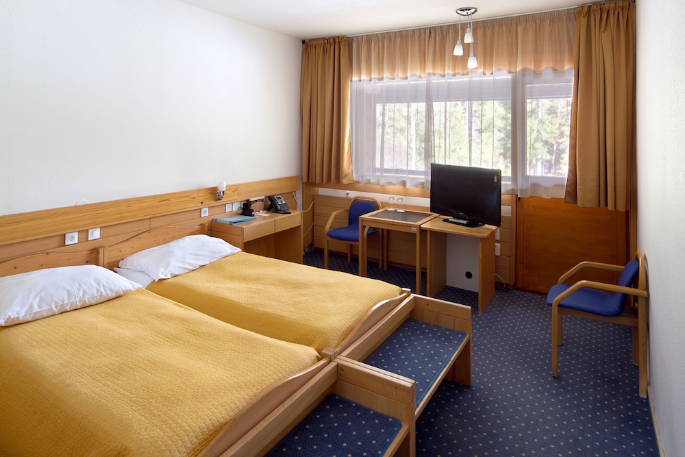 Hotel Spik 3 Star 25/74