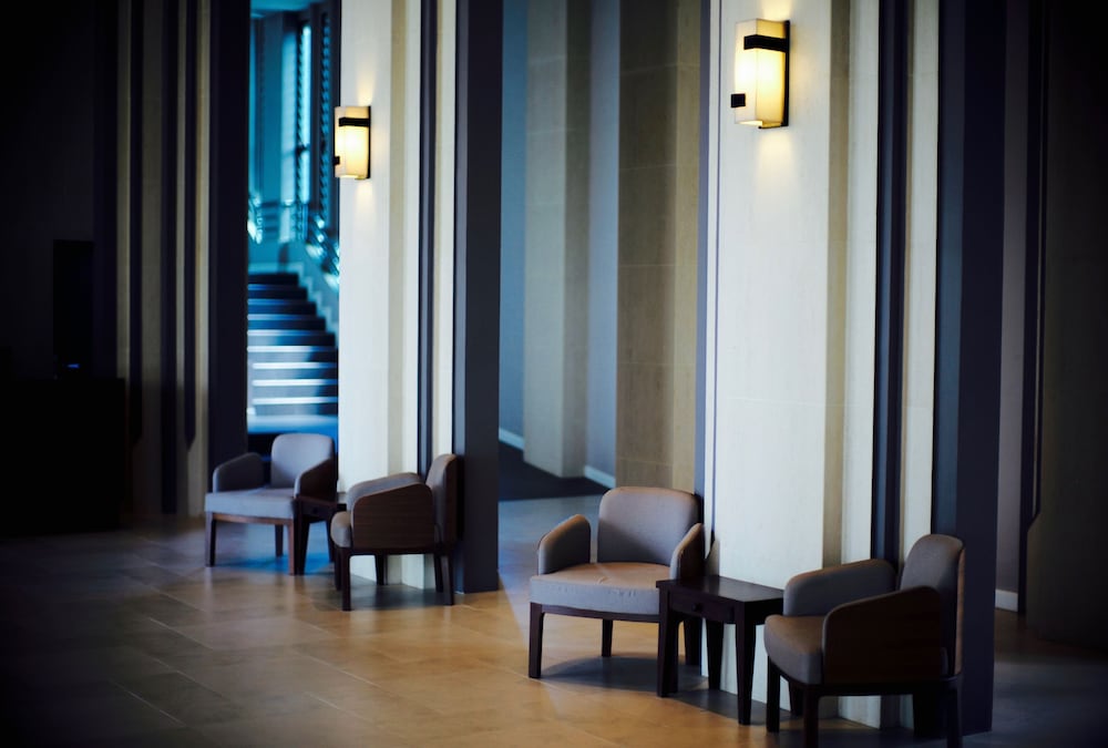 J. Park Hotel 47/62
