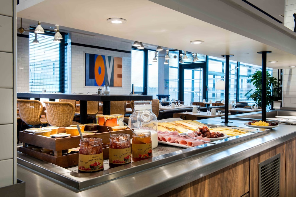 KOPSTER HOTEL LYON GROUPAMA STADIUM 46/54