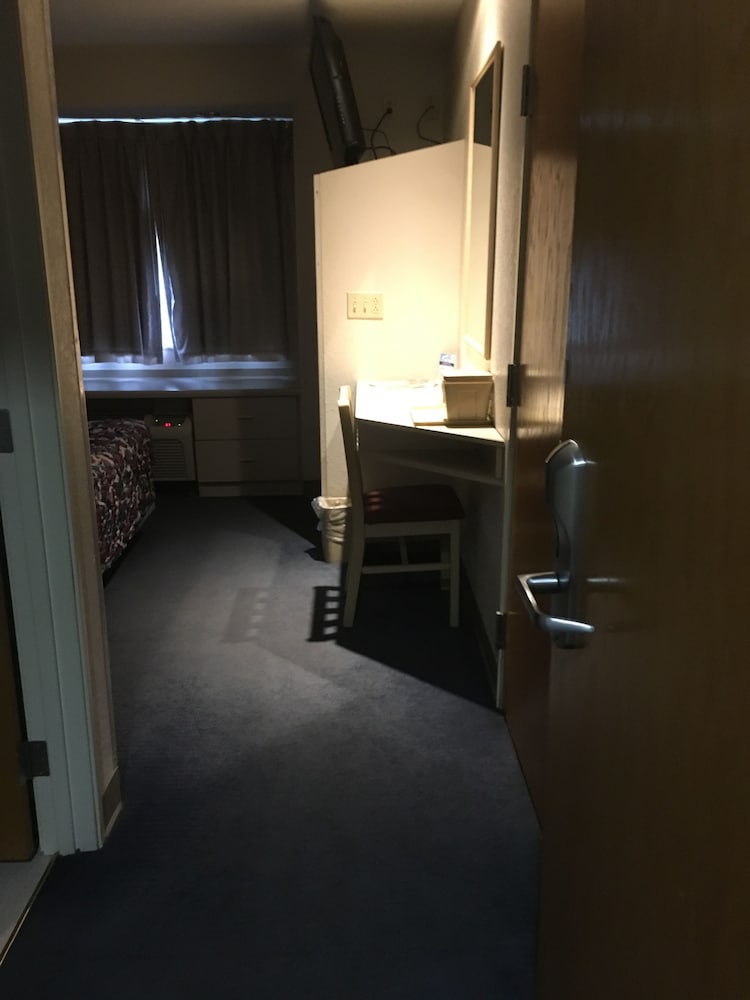 Microtel Inn Suites By Wyndham Champaign 21/68