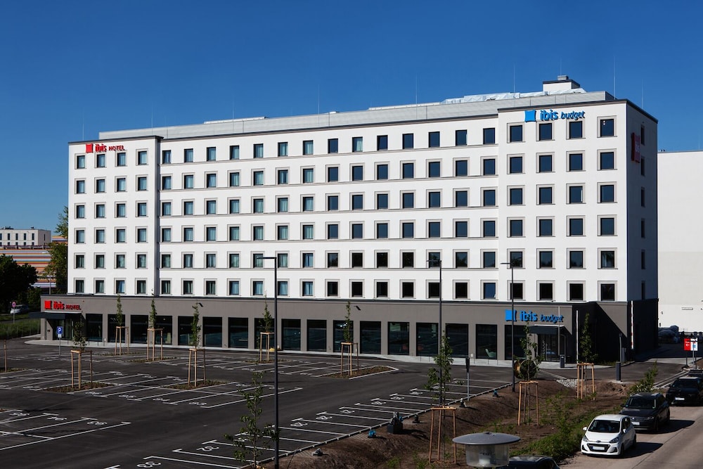 ibis Hotel Berlin Airport (Neueroffnung) 4/49