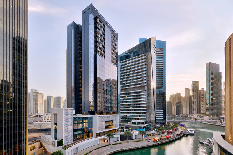 Crowne Plaza Dubai Marina 76/78